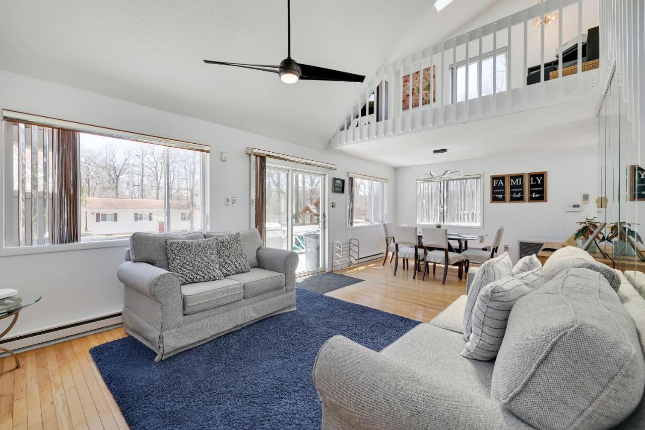 Cozy Poconos Mountain House With 3 Bedrooms *